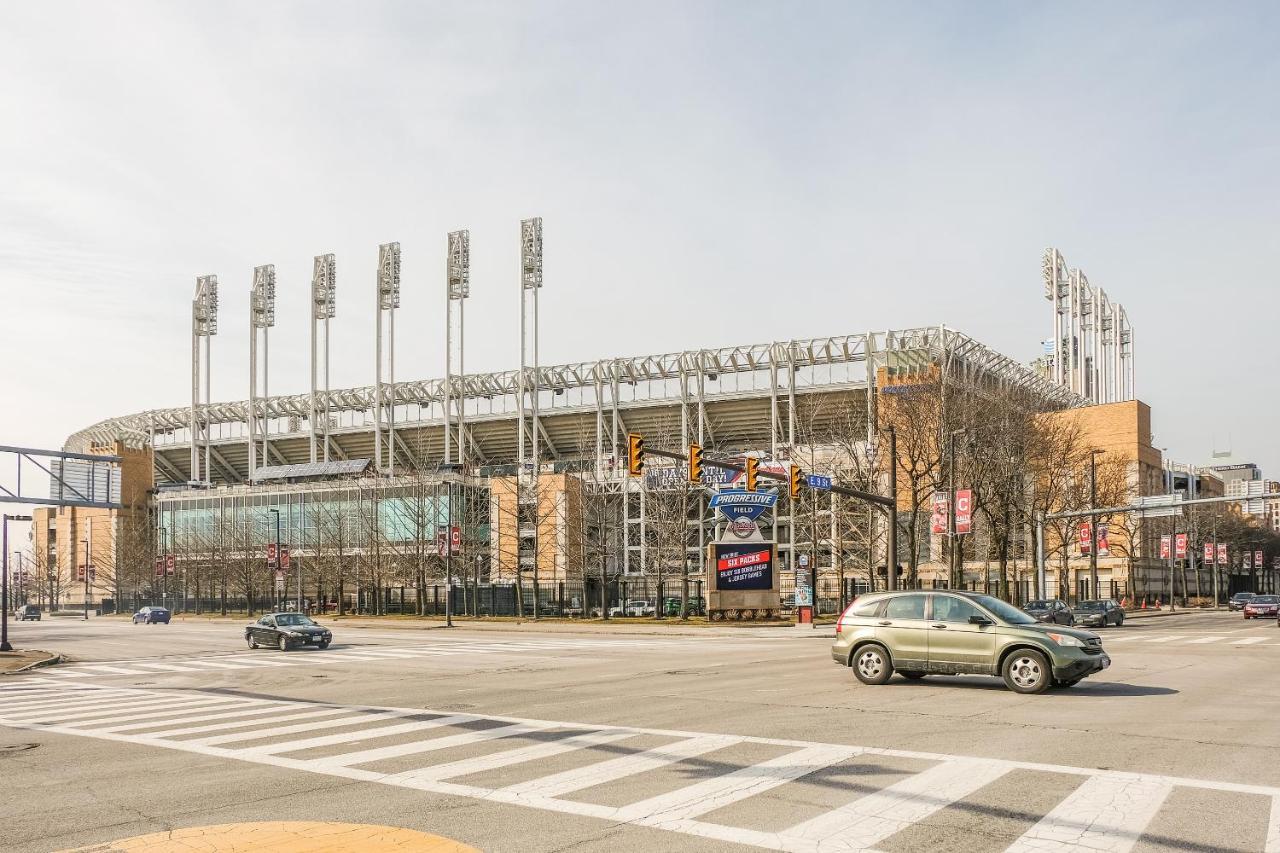 Frontdesk Athlon Apts Downtown Clevelandアパートメント エクステリア 写真