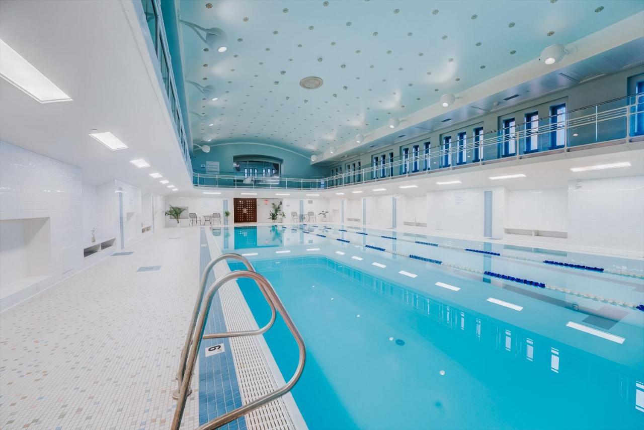 Frontdesk Athlon Apts Downtown Clevelandアパートメント エクステリア 写真